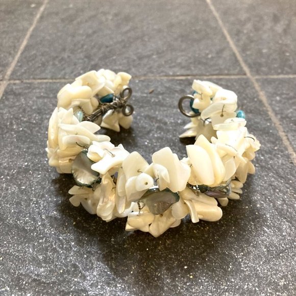 *TAKE 1/2 OFF: Bounty of the sea bracelets: Pearl, MOP, shell, abalone & glass - Picture 5 of 7